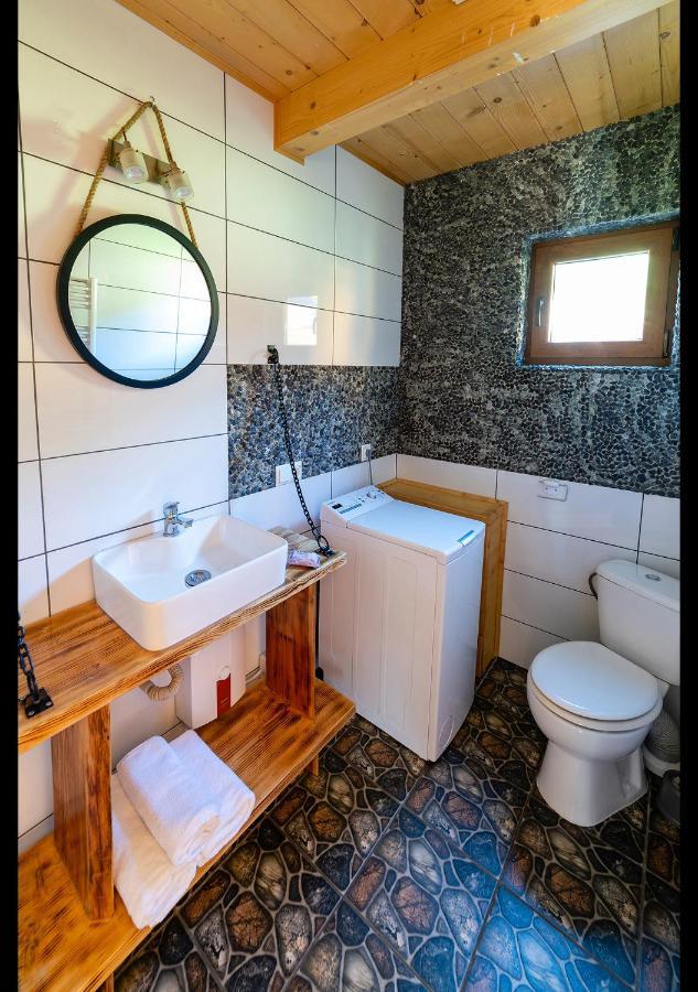 Two-Bedroom Chalet,1289364043:JPEG