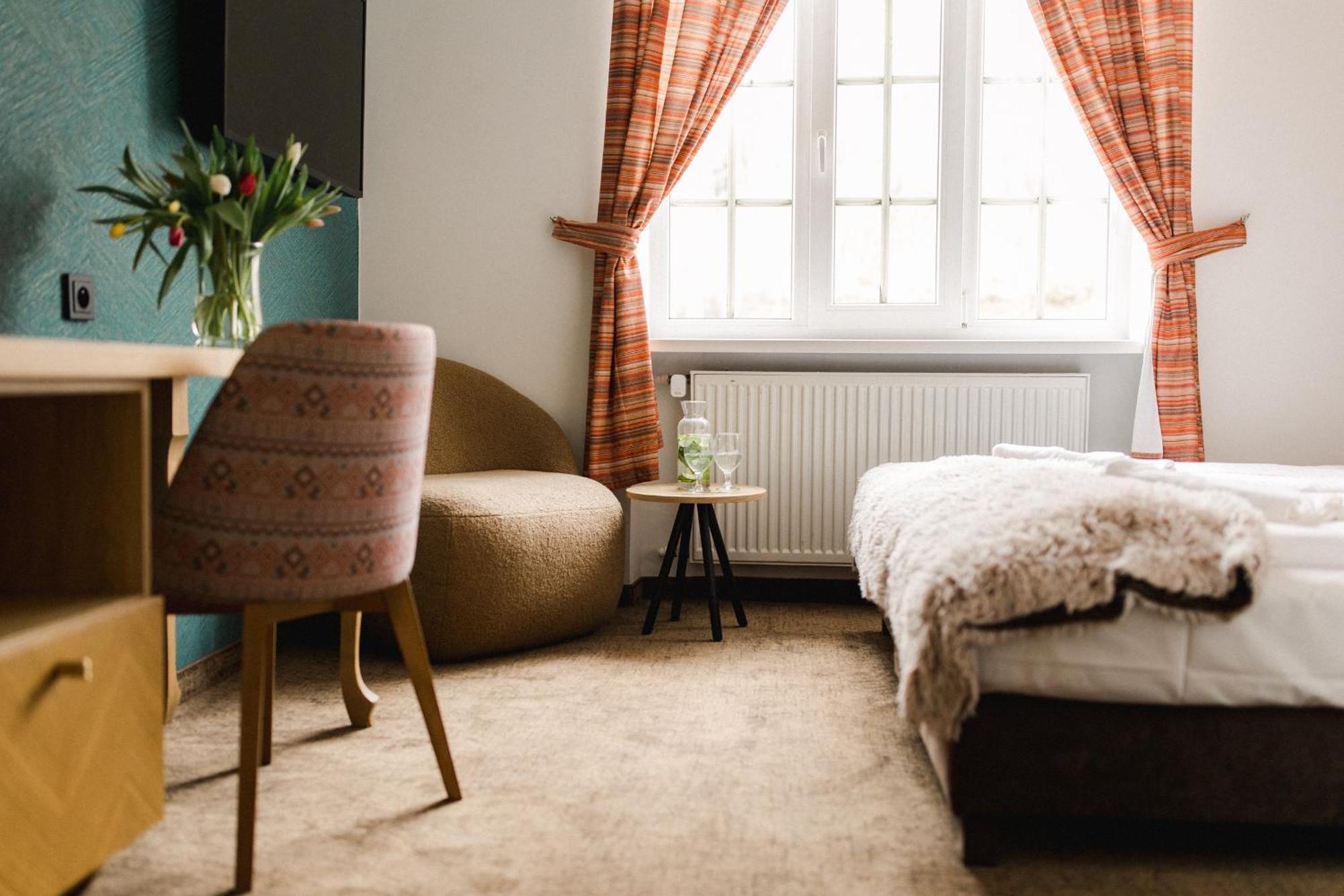 Double Room,1499532499:JPEG