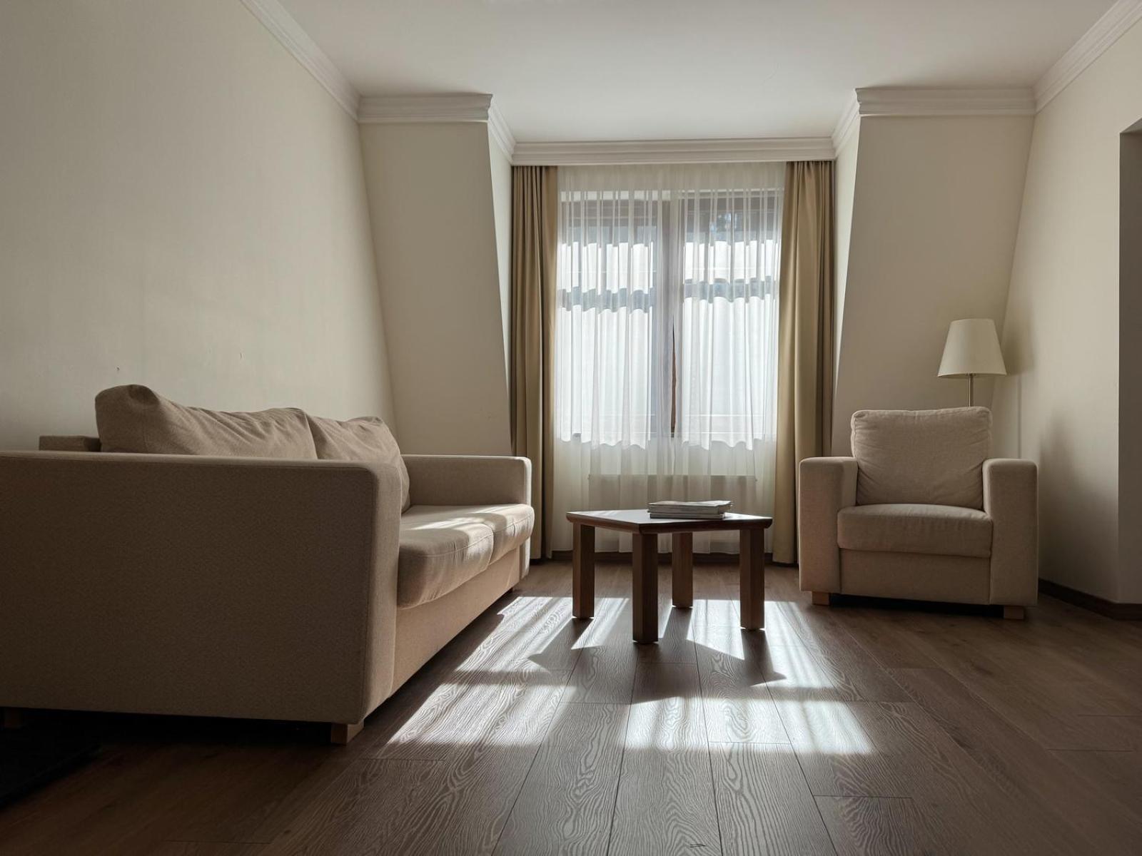 Apartment,1498831678:JPEG