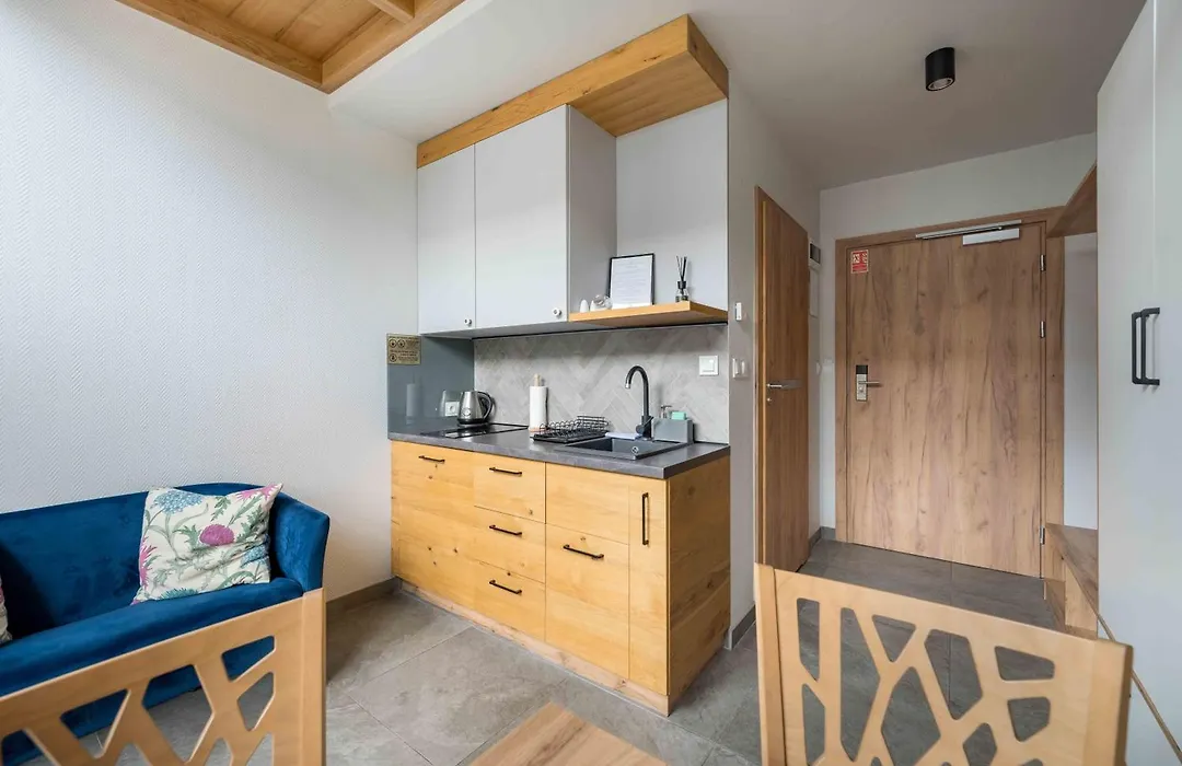 Aparthotel Pod Stokiem z sauną i jacuzzi - szczyrkapartamenty-1
