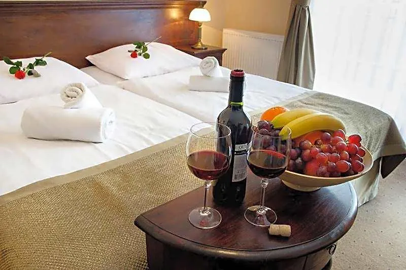 Hotel Carmen-1