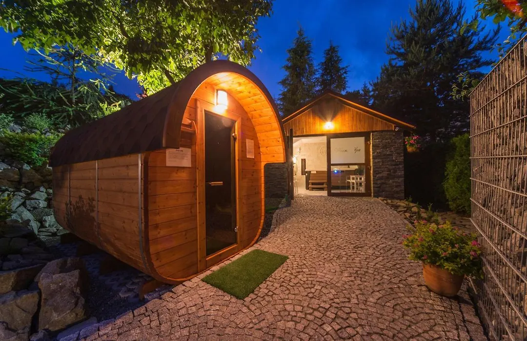 Willa pod Czantorią-1