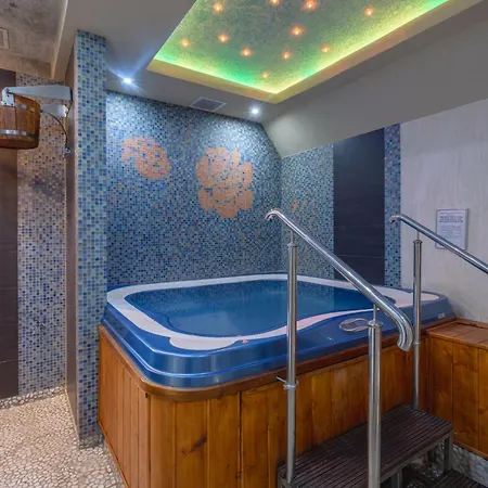 Centrum Green Hill Business & Spa-2