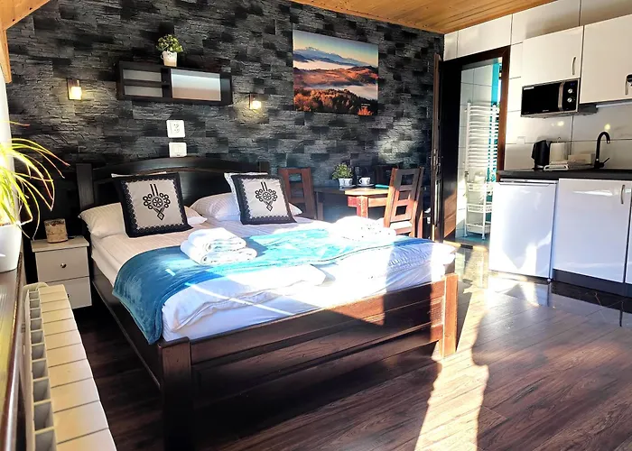 Pokoje i apartamenty u Sabiny - DOSTĘP DO JACUZZI TYLKO W WYBRANYCH OPCJACH sprawdź poniżej szczegóły rezerwacji Szczawnica