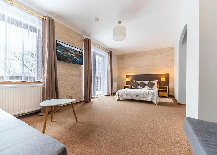 Nefryt - Lodowka I Czajnik W Pokoju, Dwa Aneksy Kuchenne Ogolnodostepne, Duzy Parking Karpacz